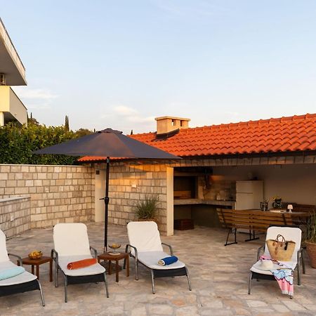 Villa Source With Private Pool Pridvorje Buitenkant foto
