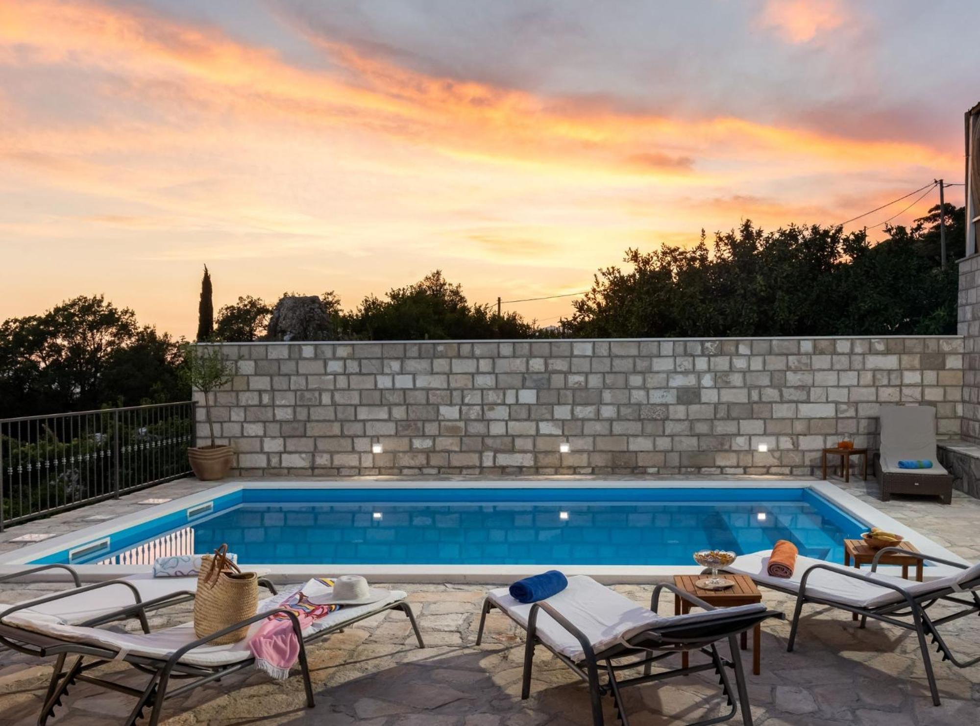 Villa Source With Private Pool Pridvorje Buitenkant foto